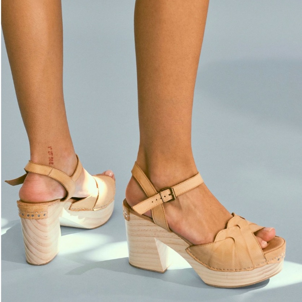 Free People - Orion Woven Clogs - US 7/EU 37